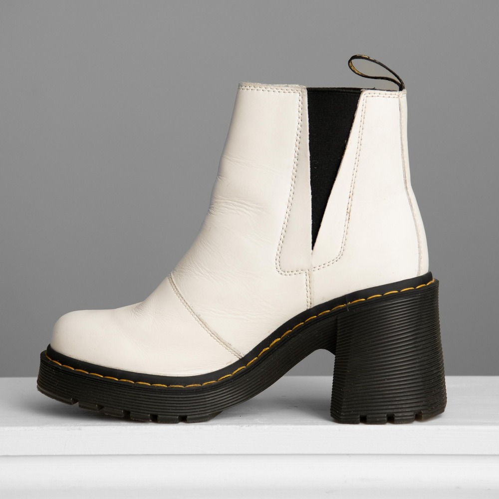 Dr. Martens‎ Chunky Heel Boots White Leather Sz 9 Platform Punk Goth Y2K Edgy
